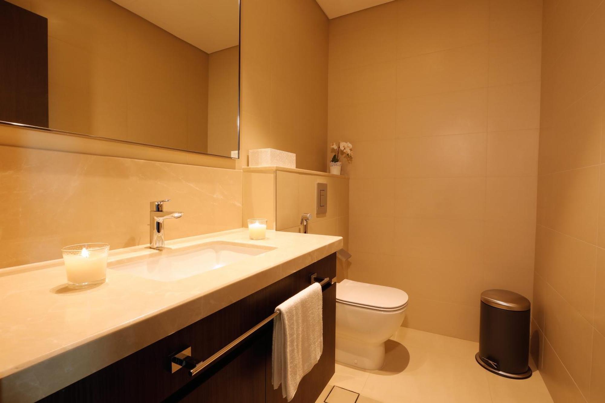 Elegant Apartment With Direct Access To Dubai Mall ภายนอก รูปภาพ